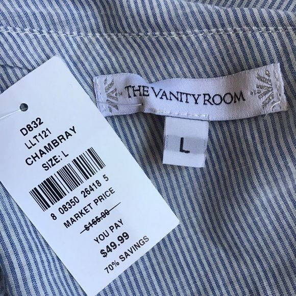NWT The Vanity Room Blouse - Picture 5 of 5